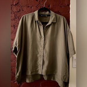 Everlane “The Drapey Square Shirt” in Olive